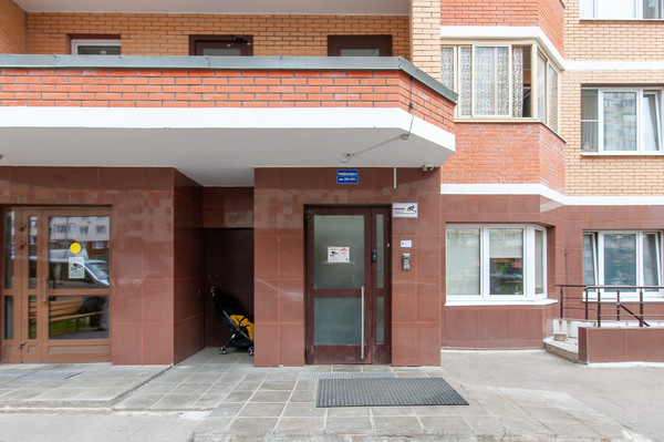 Продам двухкомнатную (2-комн.) квартиру, Зеленые аллеи б-р, 12, Видное г