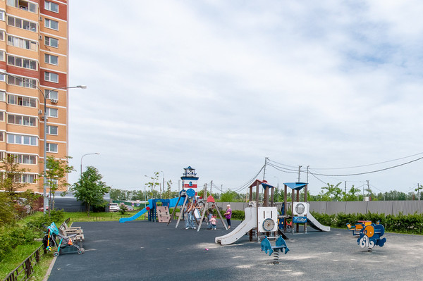 Продам двухкомнатную (2-комн.) квартиру, Зеленые аллеи б-р, 12, Видное г