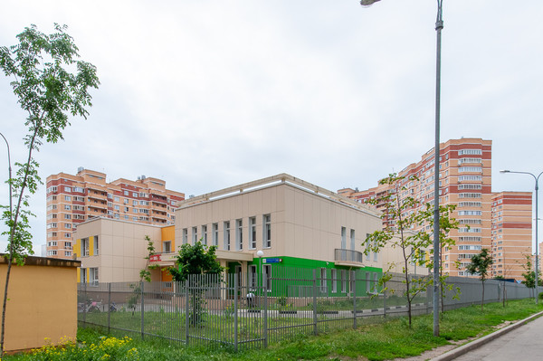 Продам двухкомнатную (2-комн.) квартиру, Зеленые аллеи б-р, 12, Видное г