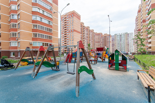 Продам двухкомнатную (2-комн.) квартиру, Зеленые аллеи б-р, 12, Видное г