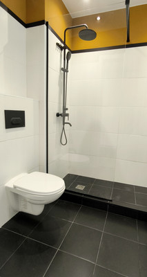 Продам трехкомнатную (3-комн.) квартиру, Окружной проезд, 10Б, Москва г