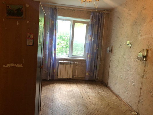 Продам двухкомнатную (2-комн.) квартиру, Солнечный пер, 1, Гатчина г