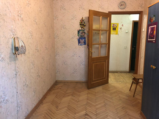 Продам двухкомнатную (2-комн.) квартиру, Солнечный пер, 1, Гатчина г