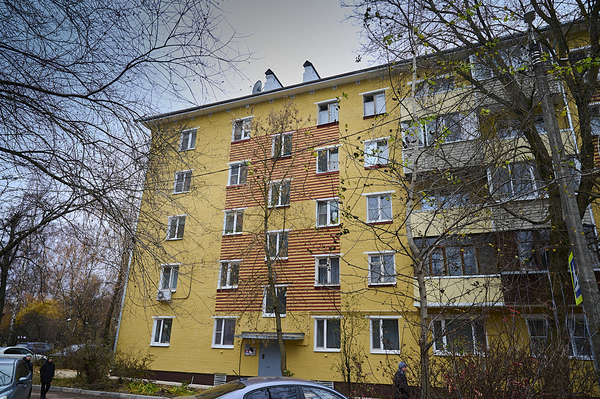Продам трехкомнатную (3-комн.) квартиру, 50 лет Октября (Климовск мкр.) пр-кт, 16а, Подольск г