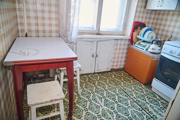 Продам трехкомнатную (3-комн.) квартиру, 50 лет Октября (Климовск мкр.) пр-кт, 16а, Подольск г