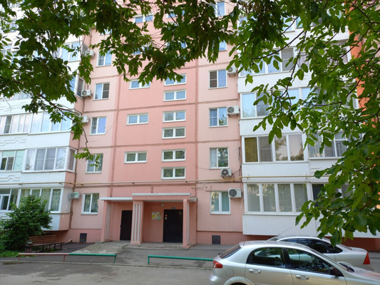 Продам двухкомнатную (2-комн.) квартиру, 50 лет ВЛКСМ ул, 5, Волгодонск г