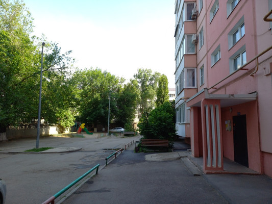 Продам двухкомнатную (2-комн.) квартиру, 50 лет ВЛКСМ ул, 5, Волгодонск г