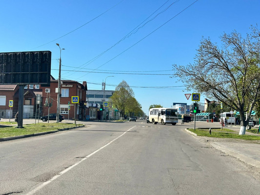 Продам участок 5,8 соток, ИЖС, Энгельса ул, 51а, Тихорецк г, 0 км от города