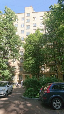Продам двухкомнатную (2-комн.) квартиру, 2-я Новоостанкинская ул, 15, Москва г