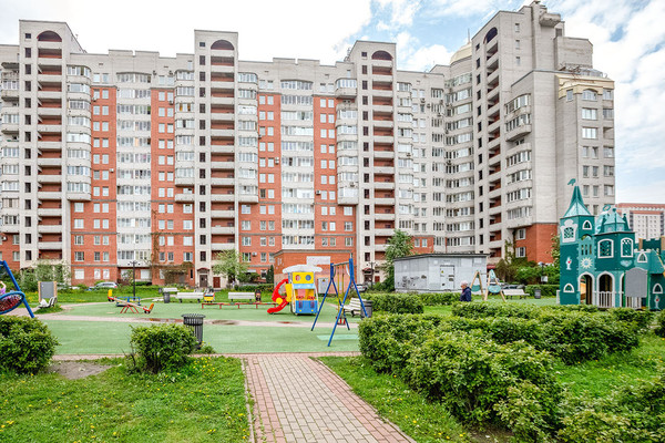 Продам однокомнатную (1-комн.) квартиру, Богатырский пр-кт, 25Ак1, Санкт-Петербург г