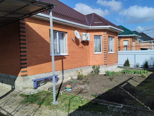 Продам дом, Луначарского проезд, Новотитаровская ст-ца, 0 км от города