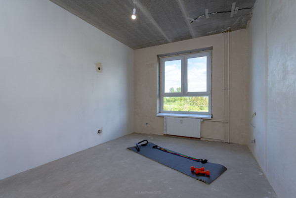 Продам трехкомнатную (3-комн.) квартиру, Чехова ул, 41, Гатчина г