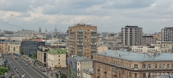 Продам двухкомнатную (2-комн.) квартиру, Большая Якиманка ул, 32, Москва г
