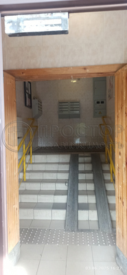 Продам двухкомнатную (2-комн.) квартиру, Большая Якиманка ул, 32, Москва г