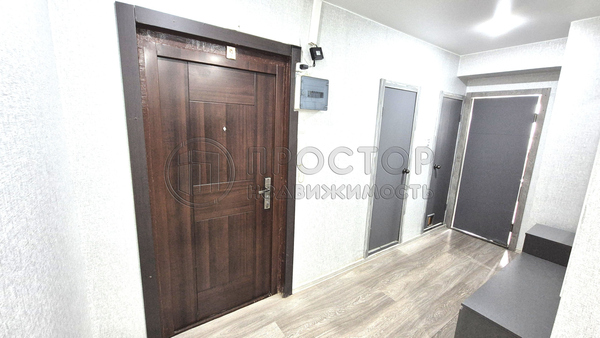 Продам трехкомнатную (3-комн.) квартиру, Святоозерская ул, 16, Москва г