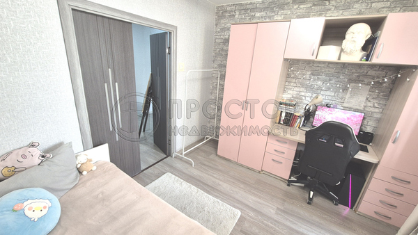 Продам трехкомнатную (3-комн.) квартиру, Святоозерская ул, 16, Москва г