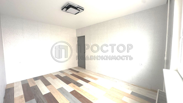 Продам трехкомнатную (3-комн.) квартиру, Святоозерская ул, 16, Москва г