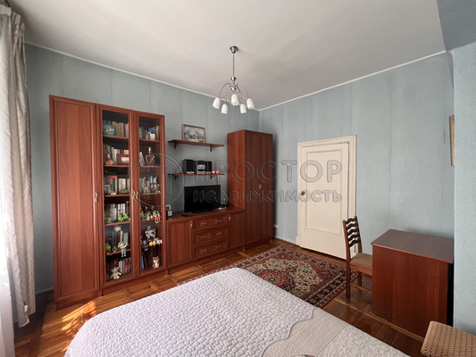 Продам двухкомнатную (2-комн.) квартиру, Чайковского ул, 14, Красногорск г