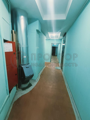 Продам однокомнатную (1-комн.) квартиру, Винокурова ул, 12к4, Москва г