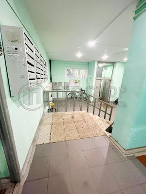 Продам однокомнатную (1-комн.) квартиру, Винокурова ул, 12к4, Москва г