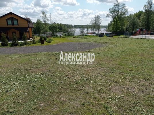 Продам участок 14 соток, ИЖС, Гостиничная ул, Лосево п. ж/д ст., 90 км от города