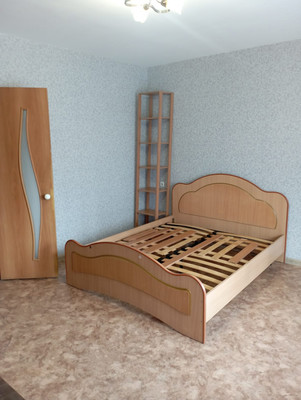Продам трехкомнатную (3-комн.) квартиру, Абытаевская ул, 4а, Красноярск г