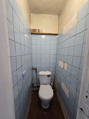 Продам комнату в 12-комн. квартире, Здоровцева ул, 10А, Санкт-Петербург г
