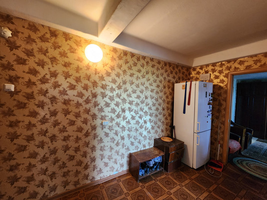Продам трехкомнатную (3-комн.) квартиру, 23, Бегуницы д