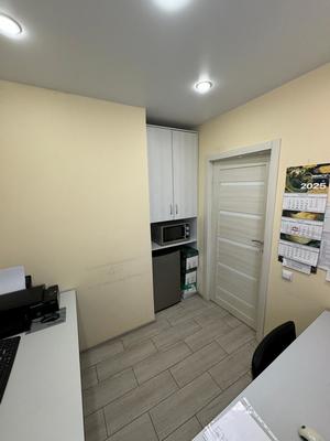 Продам двухкомнатную (2-комн.) квартиру, Невьянский пер, 1, Екатеринбург г