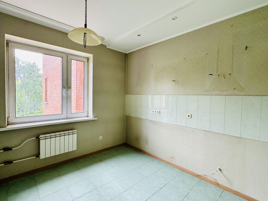 Продам двухкомнатную (2-комн.) квартиру, Школьная ул, 1, Ангелово с