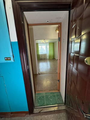 Продам двухкомнатную (2-комн.) квартиру, 2-й Микрорайон ул, 10, Эльбан рп