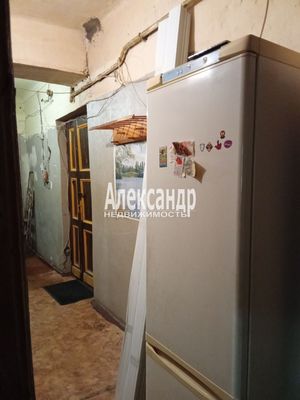 Продам многокомнатную квартиру, Курляндская ул, 32, Санкт-Петербург г