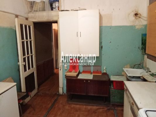 Продам многокомнатную квартиру, Курляндская ул, 32, Санкт-Петербург г