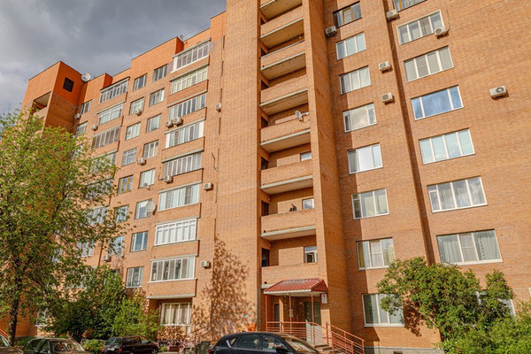 Продам трехкомнатную (3-комн.) квартиру, Мира ул, 13, Пенза г