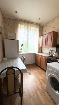 Продам однокомнатную (1-комн.) квартиру, Губкина ул, 1, Октябрьский г