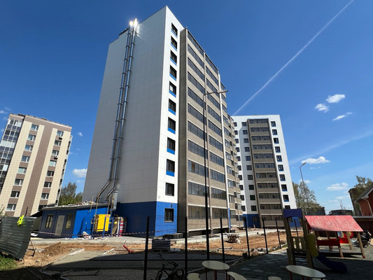 Продам трехкомнатную (3-комн.) квартиру, Колхозная ул, 16, Сыктывкар г