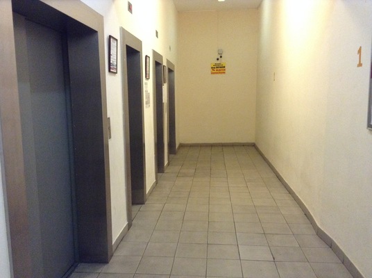 Продам двухкомнатную (2-комн.) квартиру, Беломорская ул, 18А, Москва г