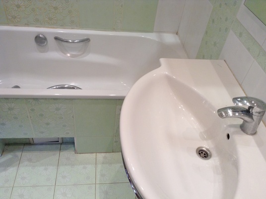 Продам двухкомнатную (2-комн.) квартиру, Беломорская ул, 18А, Москва г