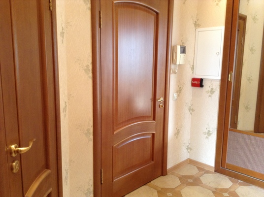 Продам двухкомнатную (2-комн.) квартиру, Беломорская ул, 18А, Москва г