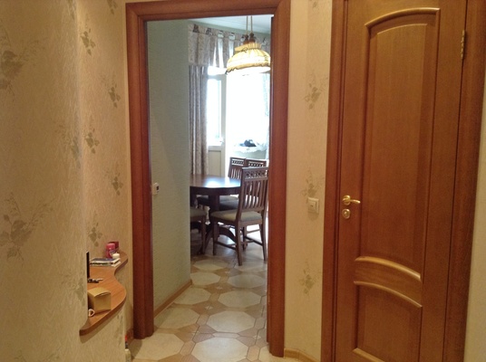 Продам двухкомнатную (2-комн.) квартиру, Беломорская ул, 18А, Москва г