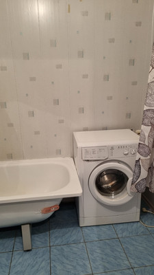 Продам однокомнатную (1-комн.) квартиру, Мерецкова-Волосова ул, 13, Великий Новгород г