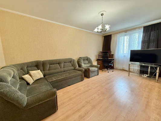 Продам двухкомнатную (2-комн.) квартиру, Дмитровка Б. ул, 4к4, Москва г