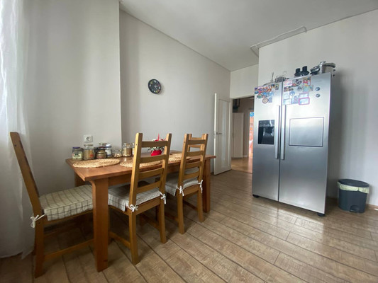 Продам трехкомнатную (3-комн.) квартиру, им. 40-летия Победы ул, 184к2, Краснодар г