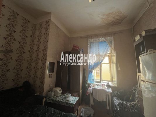 Продам многокомнатную квартиру, Галерная ул, 67, Санкт-Петербург г