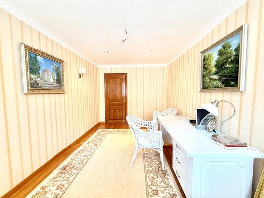 Продам многокомнатную квартиру, Володарского ул, 119, Киров г