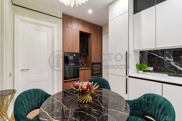 Продам трехкомнатную (3-комн.) квартиру, Лобачевского ул, 120к1, Москва г
