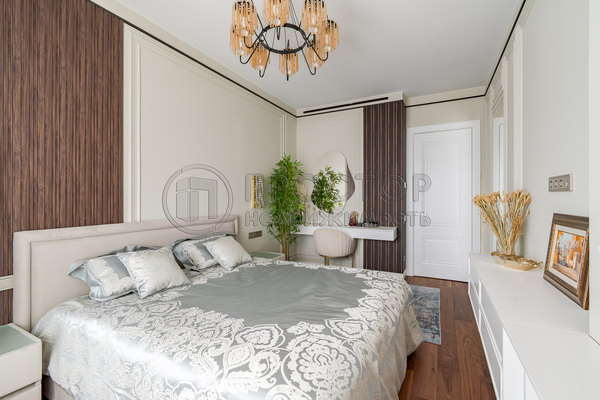 Продам трехкомнатную (3-комн.) квартиру, Лобачевского ул, 120к1, Москва г