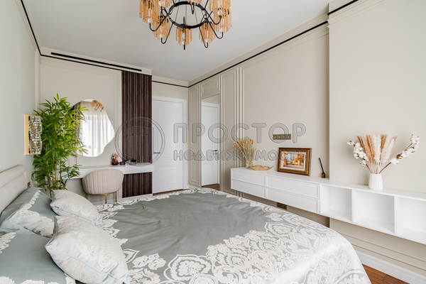 Продам трехкомнатную (3-комн.) квартиру, Лобачевского ул, 120к1, Москва г
