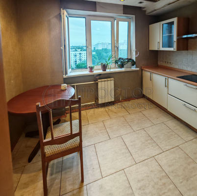 Продам трехкомнатную (3-комн.) квартиру, Варшавское ш, 106, Москва г