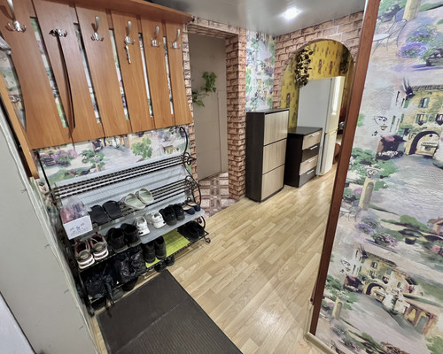 Продам двухкомнатную (2-комн.) квартиру, Цементная ул, 10, Нижний Тагил г